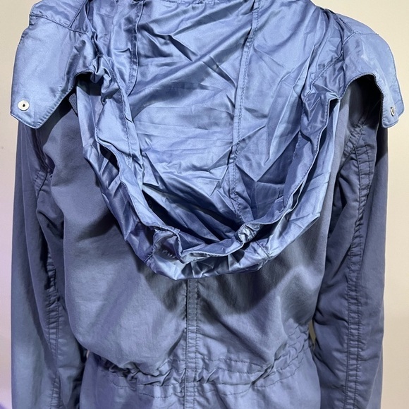 Coach Fall/ Spring Jacket - Picture 5 of 13